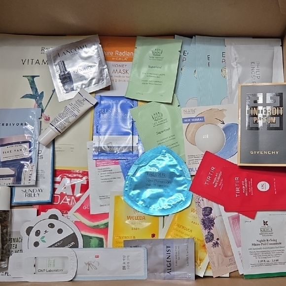 Kiehl's Other - 40+ Samples Kiehls Lancome Herbivore Glow Recipe Clarins Korean Skincare NEW